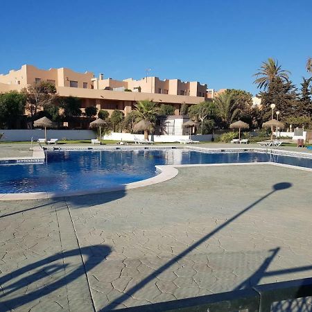 Casa Baja Extraordinaria En Urbanización Naturista! Las Bombardas Exterior foto